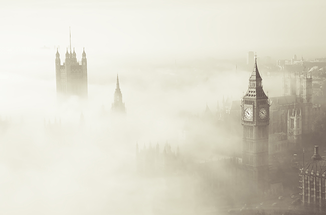 A fog blanketed London in December 1952, killing as many as 12,000 people and puzzling researchers for decades. Texas A&M researchers believe they have solved the mystery.