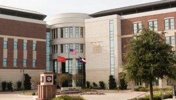 exterior of round rock campus