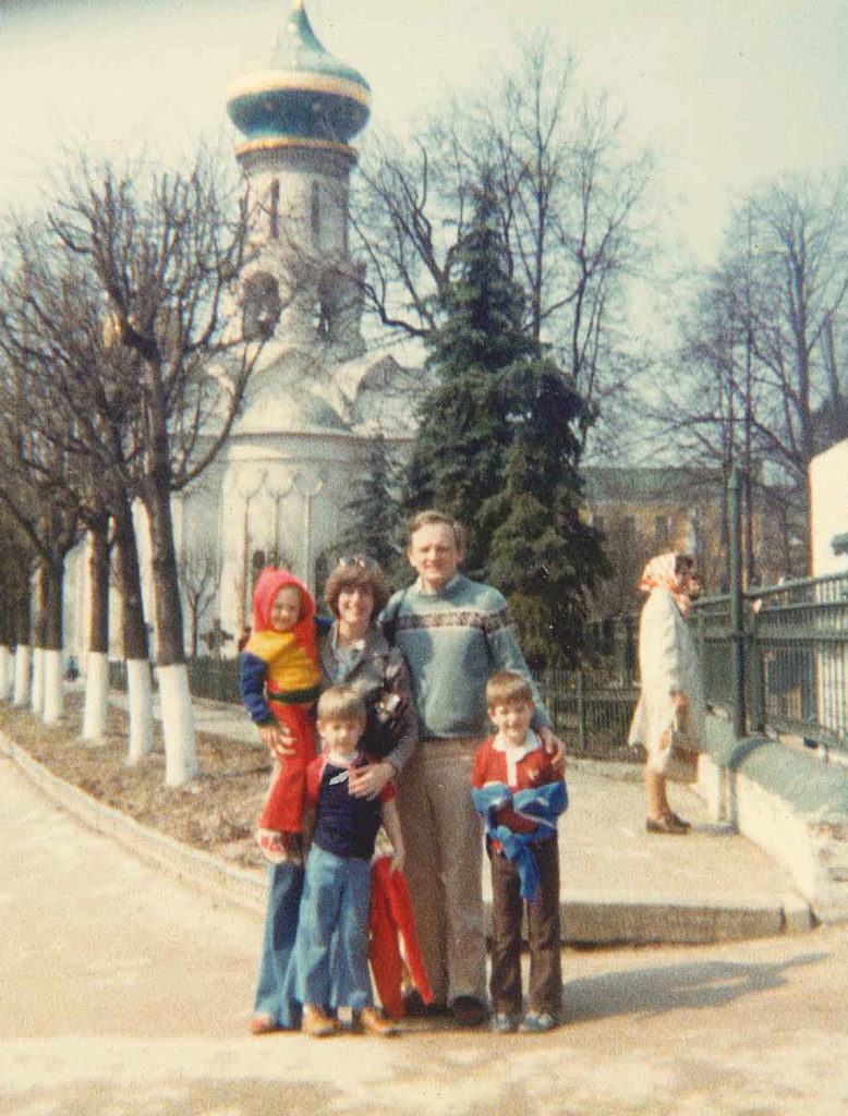 The Olsons and their children in Moscow.