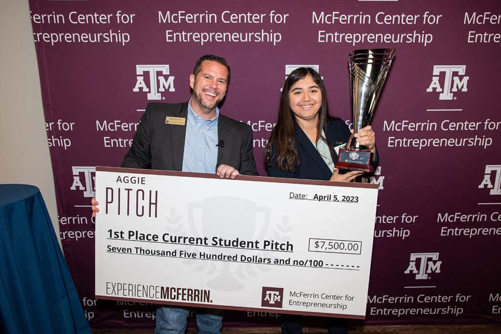 Blake Petty '98, McFerrin Center for Entrepreneurship director, with Katie Calderon '25
