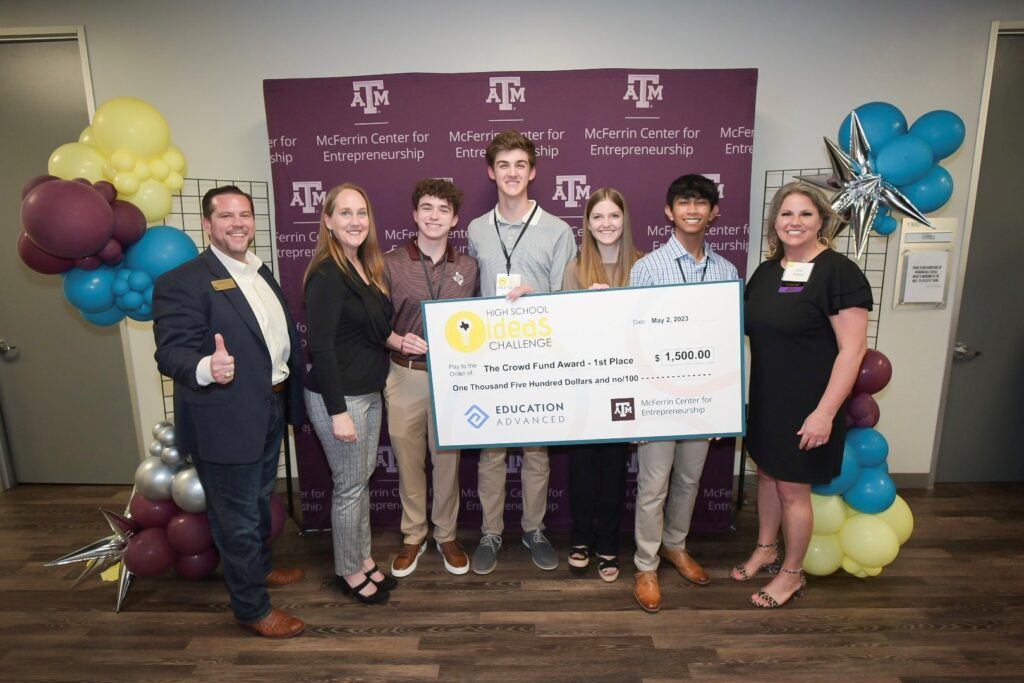 1st Place winners Easy Hang, Samuel V. Champion High School and Boerne High School