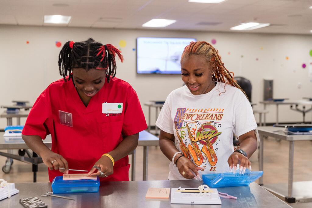 In the VMBS’ Clinical Skills Lab, camp participants got hands-on experience tying different kinds of sutures using the same models that Texas A&M veterinary students practice on during the first year of their veterinary education.