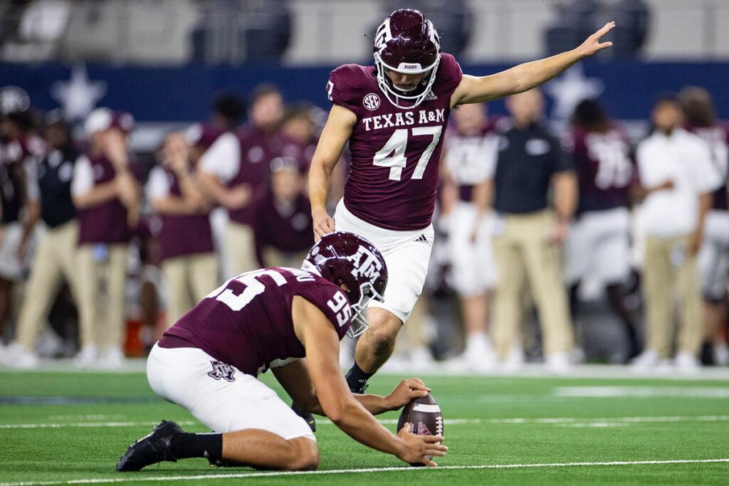 Randy Bond kicking a ball during a game