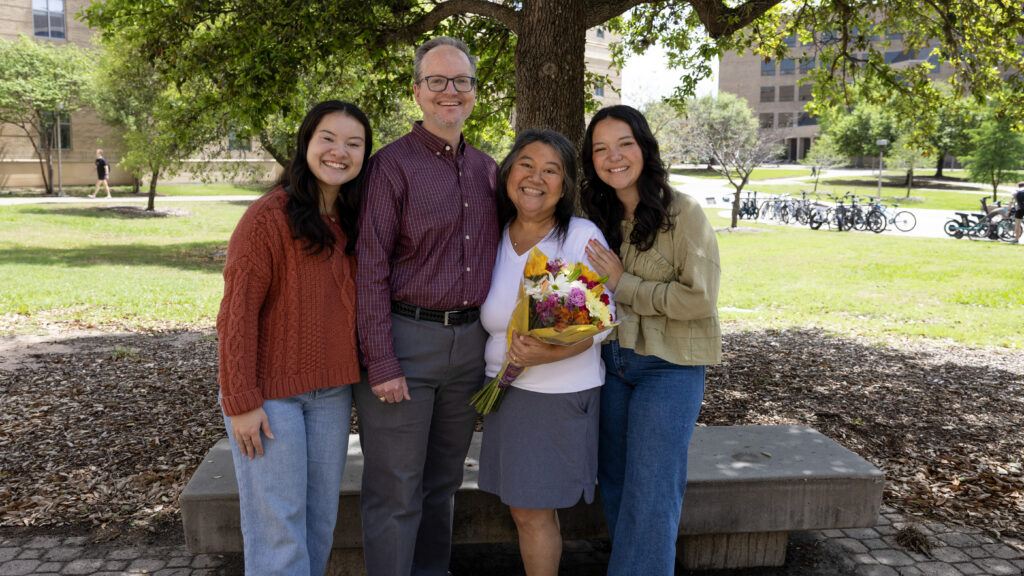 A photo of Jacqueline and Kristopher Knoop with their daughters, Sydney and Maddie.