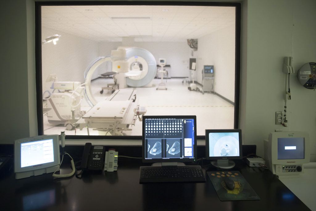 an MRI machine at Texas A&M Vet Med