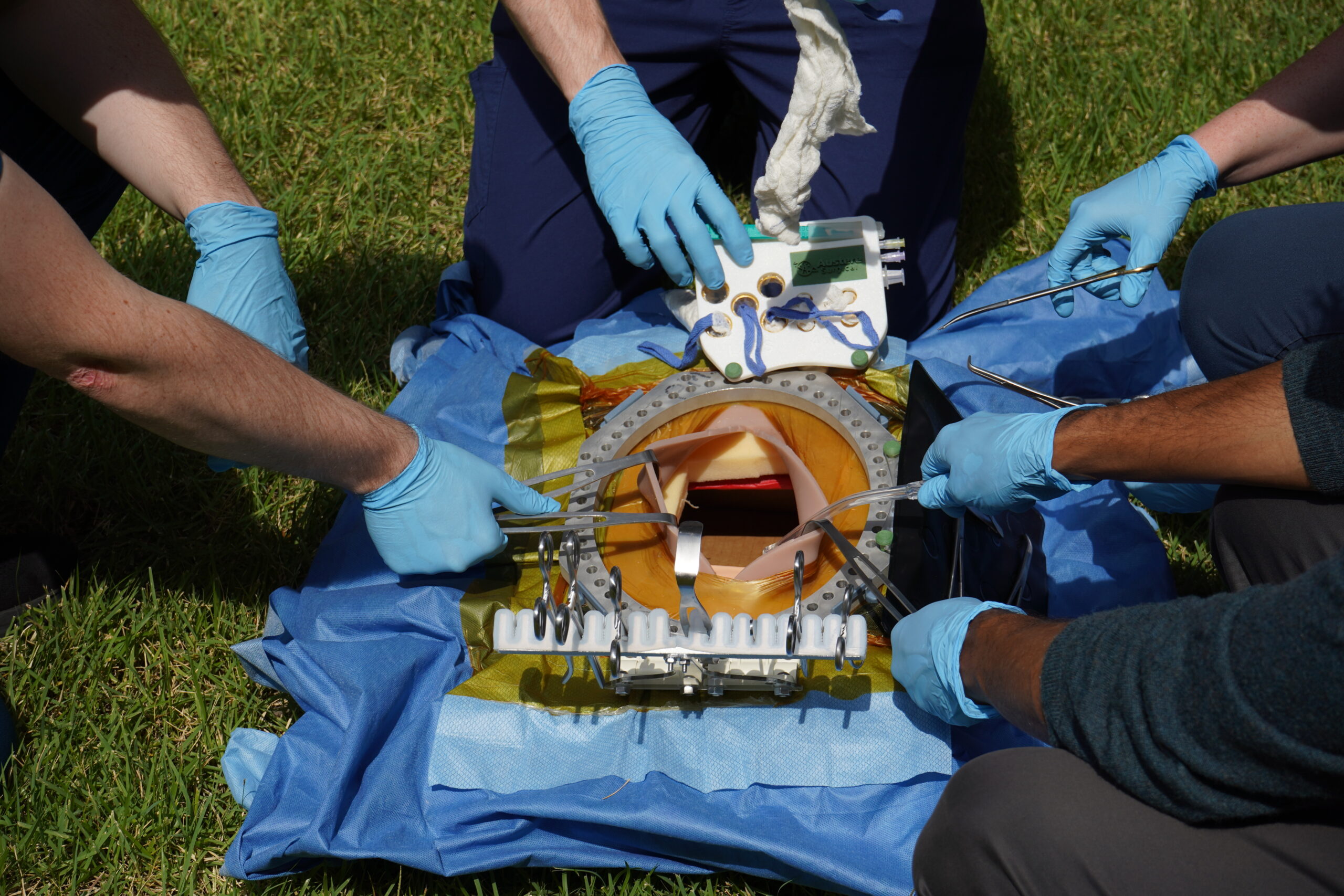 WildOR Kit Image, with the surgical site and tools deployed