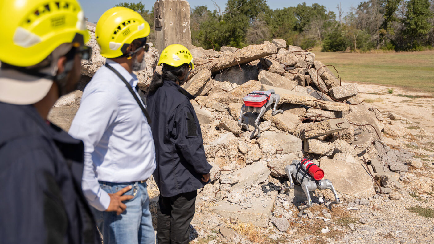 AI搭載のロボット犬、災害対応の革新を目指す（Meet the AI-powered robotic dog ready to revolutionize emergency response）