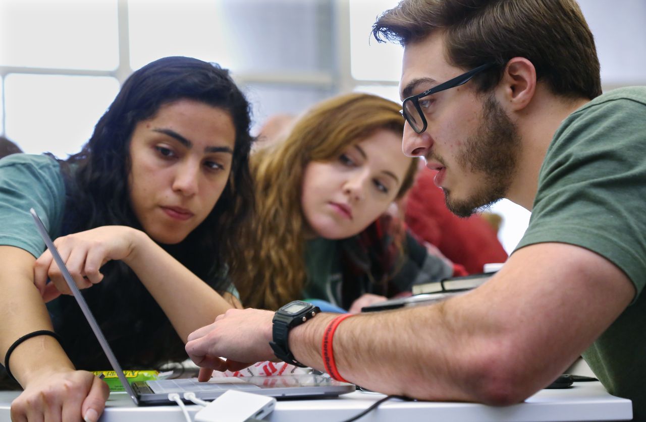 Charrette students develop an idea.