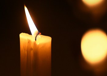 Muster candle